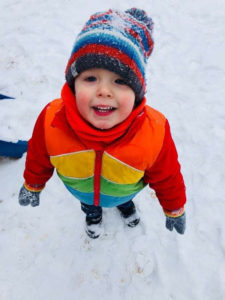 bezpieczne zabawy dzieci