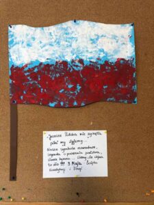 Dzień flagi w przedszkolu Sowia 5